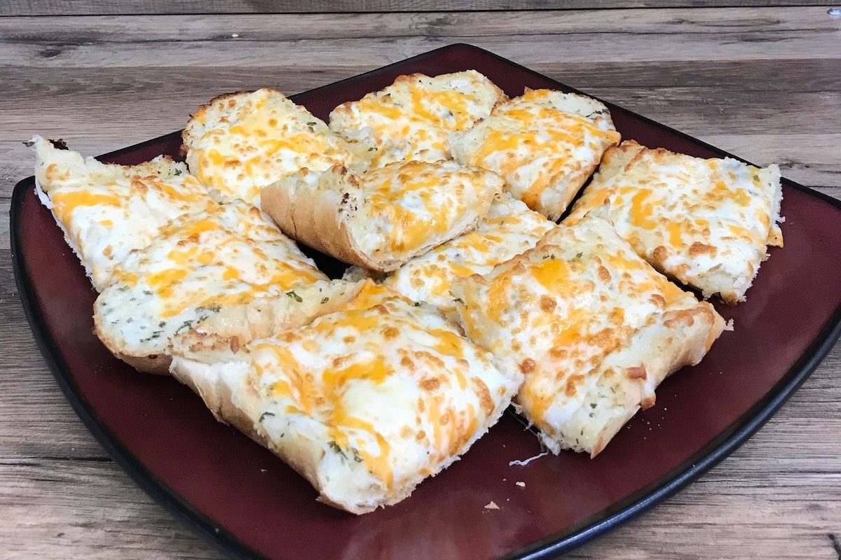 Garlic Bread with Cheese at Family Time Pizza Garlic Bread with Cheese at Family Time Pizza